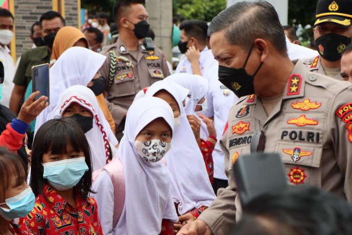 Gencarkan Vaksinasi Bagi Masyarakat, Kapolda Lampung : Vaksin Habis Segera Lapor !