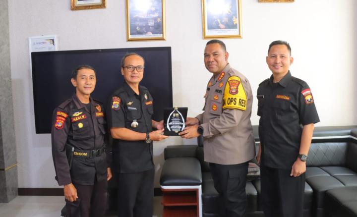 Kapolresta Bandar Lampung dan Senkom Perkuat Sinergi Jaga Kamtibmas Jelang Lebaran 2026