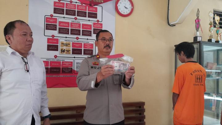 Nekat Curi Uang Tetangga Saat Salat Id, Pria 26 Tahun Diciduk PolisiÂ 