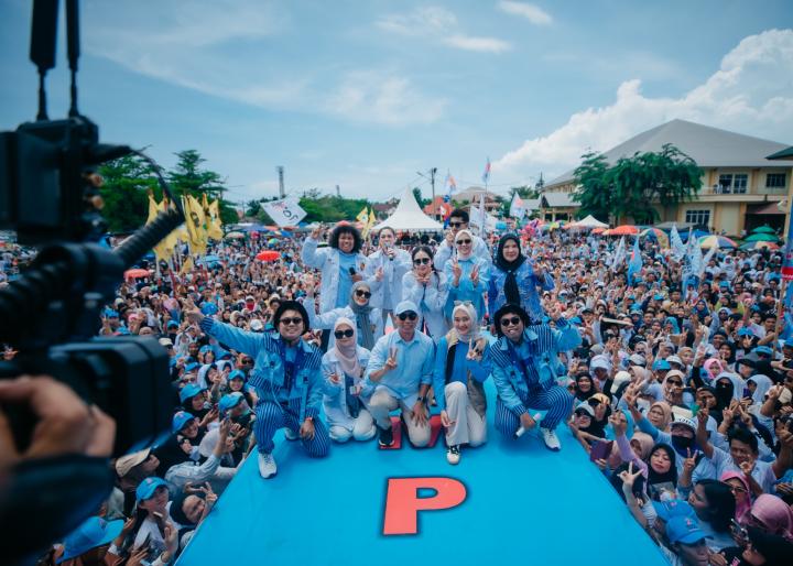 Kampanye Akbar Mirza Jihan di PKOR Wayhalim Meriah, Dengan Kehadiran Artis dan Tokoh Lampung 