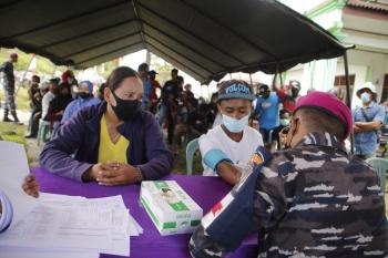 Serbuan Vaksinasi KORPS Marinir TNI AL Nyasar Hingga Kampung Wonosobo 