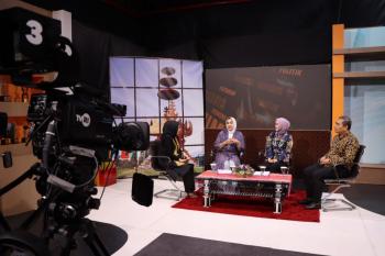  Â Ketua Dekranasda Provinsi Lampung, Riana Sari Arinal : Lampung Craft Merupakan Kegiatan Rutin Dekranasda Provinsi Lampung 
