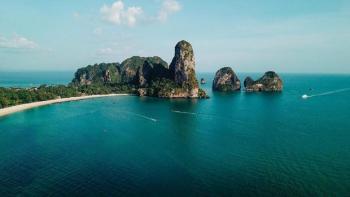 Pantai Railay Salah Satu Wisata Eksotis Memanjakan Mata Wisatawan