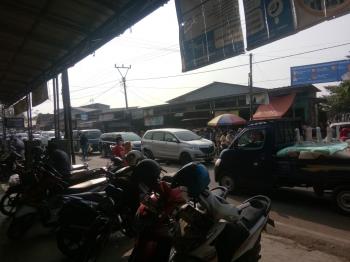 Pasar Ramai, Arus Lalu Lintas Sekitaran Pasar Way Kandis MacetÂ 
