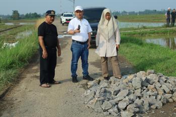 Pjs. Bupati Lampung Timur Tinjau Jalan Adijaya,Upayakan Perbaikan Infrastruktur Secara Bertahap   