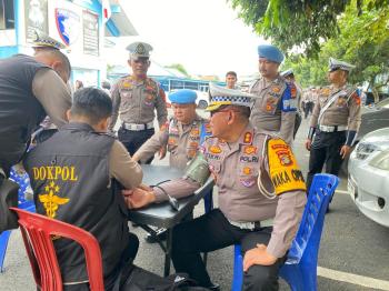 Ops Keselamatan Krakatau Pastikan Kesehatan Personel Operasi Dan Driver Bus Transportasi Umum*