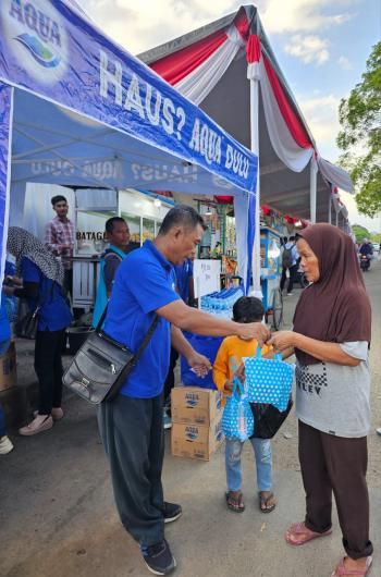 AQUA Lampung Berbagi Kebaikan di Bulan Ramadhan 