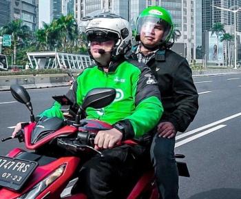 Tips Aman Berkendara untuk Pengemudi Ojek Online