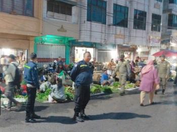 Parkir Liar dan Lapak PKL Picu Kemacetan di Bandar Lampung, Polisi Lakukan Penindakan Persuasif