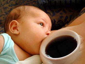 Pahami Efek Negatif Jika Balita Sering Diberi Minum Kopi