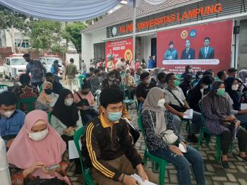 Makin Antusias!! Total 1200 lebih Warga Tervaksin Dalam Kegiatan Yang Digelar BIN dan UNILA