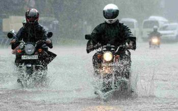 Bagian Bagian Motor Ini Bisa Cepat Rusak, Jika Motor Tak Segera Dicuci Setelah Terkena Hujan 