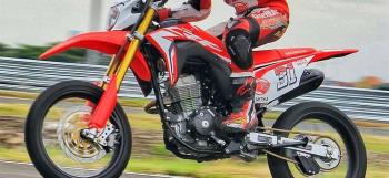 Jenis Ban Pada Motor dan Medan Jalan Yang Dilalui 