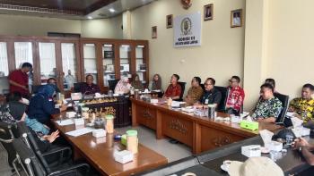 Pengembangan Perumahan Ngakalin Aturan, Kadis Perizinan dan Perkim Disemprot Dewan Kota