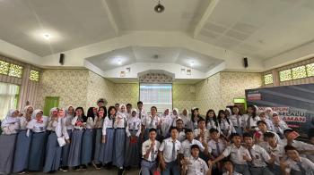 Honda Lampung Edukasi Safety Riding di SMA N 9 Bandar Lampung 