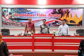 Dinas Kominfo Lampung Selatan Gelar Pelatihan Pembuatan Konten Video Bagi Kelompok Informasi Masyarakat 