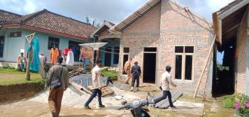 Pasca Hujan Es, 26 Rumah Warga Kelurahan Sekincau Alami Kerusakan