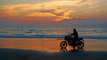 Hal Yang Wajib Diperhatikan Saat Berkendara ke Daerah Pesisir Pantai Untuk Menghindari Kerusakan