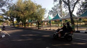 Uji Coba Pembukaan Terbatas dan Sistem Ganjil Genap,  Alun-Alun Wates Masih Terlihat Lengang