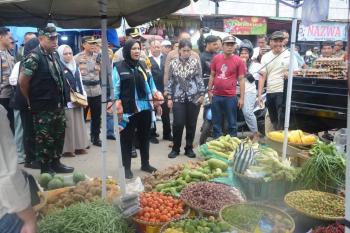 Tim Pengendali Inflasi Jajaran Forkopimda Kota Bandar Lampung Sidak ke Sejumlah Pasar 
