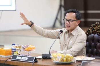 Wamendagri Bima Arya: Dana Pemda di Bank Bukan Penimbunan, tapi Pengelolaan Kas Rutin