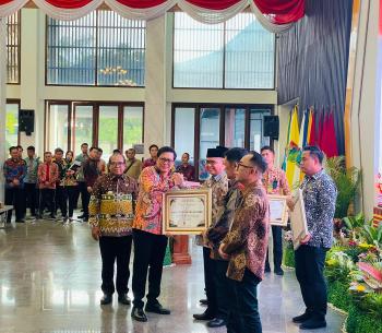 Ka Akun Brigif 4 Marinir/BS Hadiri Penyerahan Digital DIPA dan Pengukuhan Bupati Lampung Barat