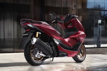 Terbaru dari Honda PCX160, Tetap Terkoneksi dan Bebas Ribet dengan Honda RoadSync