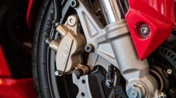 Cara Perawatan Kampas Rem Sepeda Motor Kesayangan