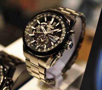 Jam Tangan Analog Pria dari Seiko Mengusung Model Desain Modern