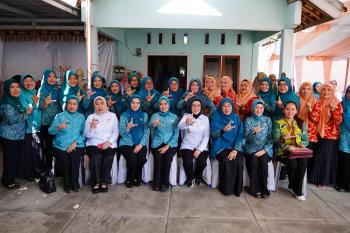 Ketua TP. PKK Provinsi Lampung Canangkan Desa TAPIS di Way Kanan, Perkuat Pemberdayaan dan Kesejahteraan Keluarga   
