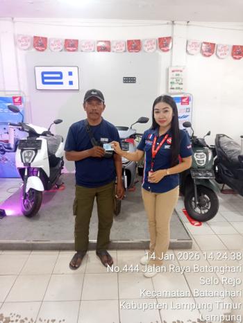 Tunas Honda Batanghari Serahkan STNK kepada Konsumen