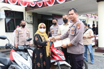 Lima Warga Lampung Timur Bersyukur Motor yang Hilang Akhirnya Ditemukan 