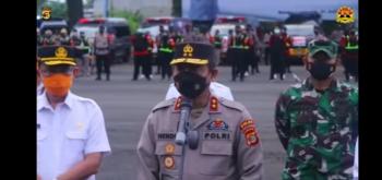 Tak hanya Vaksin Keliling, Polda Lampung Juga Menyalurkan Bansos Kepada Masyarakat