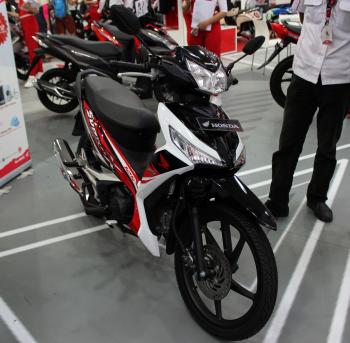 Pesona Motor Honda Supra Andalan Dimata Bapak Bapak 