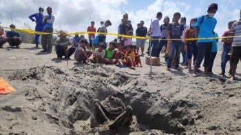 Penemuan Kerangka Manusia Sedang Bertapa di Pantai Parangkusumo Gegerkan Warga