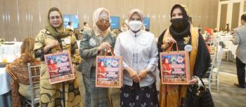 Kerap Berdayakan Kaum Perempuan, Bunda Winarni Jadi Salah Satu Tokoh yang Diundang dalam Event Professional Womenâ€™s Week di Jakarta