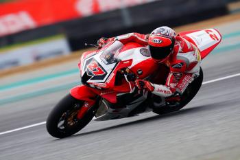 Asa Pebalap AHRT Raih Podium di ARRC SepangÂ 