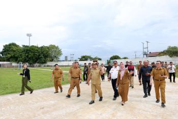 Pj.Gubernur Samsudin Tinjau Progres Pembangunan Revitalisasi Stadion Pahoman Bandar Lampung  