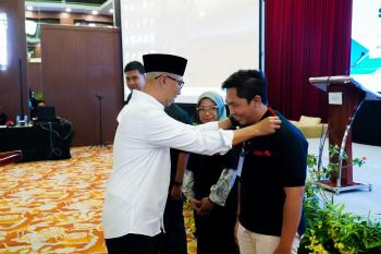 Di Tengah Era AI, Gubernur Lampung Ajak Media Tetap Menjaga Jiwa Kemanusiaan dalam Komunikasi   