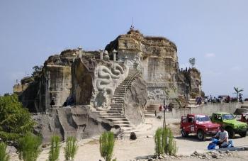 Uji Coba Buka Wisata Tebing Breksi, Dicanangkan Menjadi Pengganti Candi Ratu Boko