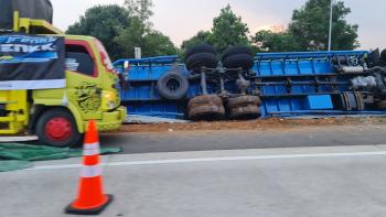 Kecelakaan Truck di Toll km. 109 arah Bandar Lampung - Terbangi-  lampung
