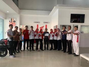 CV Istana Motor Raih Penghargaan Besar Best Of Silver Dealer 2022