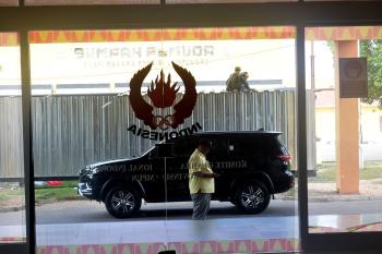 Ketum KONI Lampung Sayangkan Ada Posko Bhayangkara FC di Depan Kantor Tanpa Koordinasi