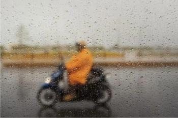 Sepeda Motor Perlu Perhatian Khusus Pada Musim Pancaroba Simak Tipsnya 