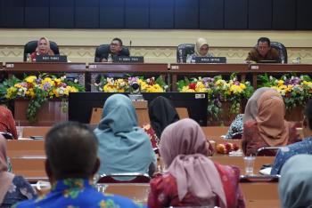 Pj Sekdaprov Lampung Buka Rakor TKPK 2024, Sinergi dan Inovasi Untuk Tekan Kemiskinan 