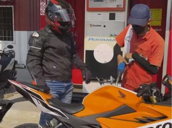 Bensin Sepeda Motor Terasa Boros? Inilah Beberapa Penyebabnya