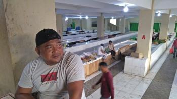 Pedagang Pasar Smep Keluhkan  Sepi Pengunjung, Harap Walikota Bandar Lampung Beri Solusi