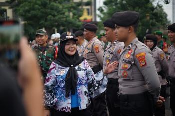 Walikota Pimpin Apel Gabungan Forkopimda Gelar Pasukan Ops Ketupat Krakatau 2025 Bandarlampung