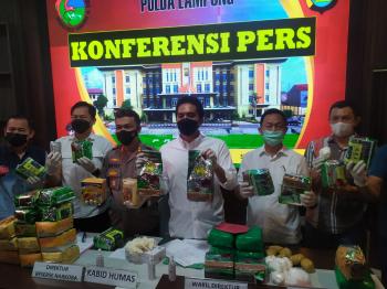 4 Orang Kurir Narkotika Diamankan Polda Lampung, 35 Kg Sabu dan 5,000 Butir Happy Five Ditemukan 