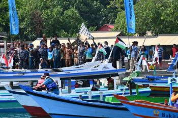 Meriahkan HUT TNI AL ke-79, Lanal Lampung Gelar Lomba Perahu Motor di Perairan Mutun Pesawaran